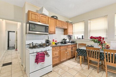 11 Hendry St, Dorchester, MA 02122 - photo 2