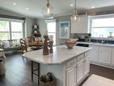 34873 Broad Bill Ln unit 728, Zephyrhills, FL 33541 - photo 4