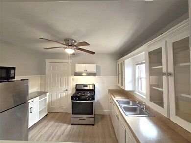 2812 Saint Emanuel St, Houston, TX 77004 - photo 4