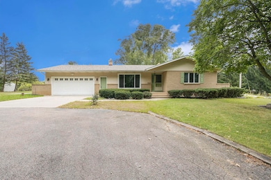 10724 Eastern Ave SE, Wayland, MI 49348 - photo 4