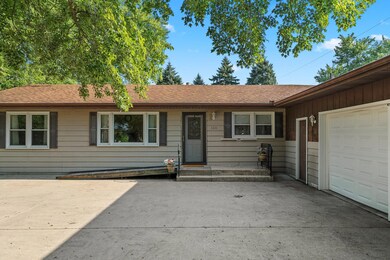 138 E Trett St, Wheatfield, IN 46392 - photo 5