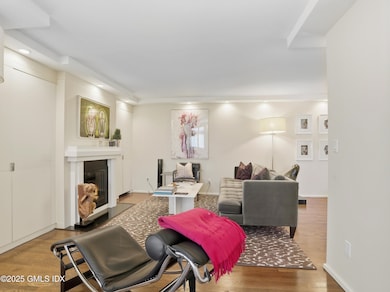 15 Lafayette Ct unit 4D, Greenwich, CT 06830 - photo 4