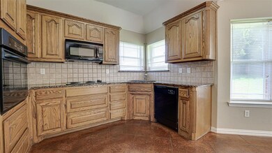 603 Oakmont Dr unit 1, Ennis, TX 75119 - photo 6