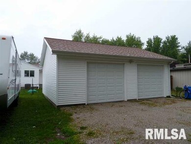 1616 N Ottawa St, Lincoln, IL 62656 - photo 2