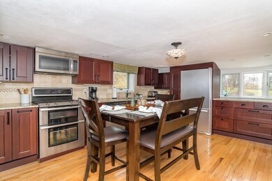 281 Bacon St, Natick, MA 01760 - photo 2