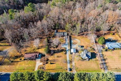 1108 Hibriten Dr SE, Lenoir, NC 28645 - photo 6