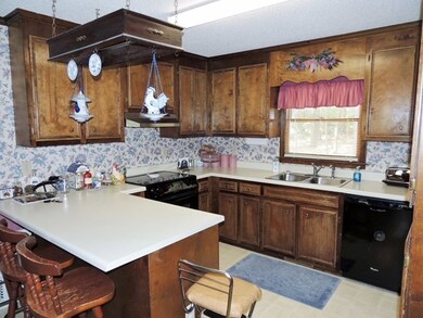 5759 Zebulon Rd, Macon, GA 31210 - photo 5