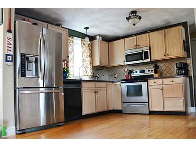 36 Cameron Ct, Warwick, RI 02886 - photo 2