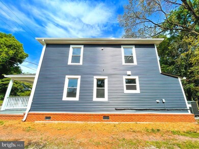 112 West St, Louisa, VA 23093 - photo 5