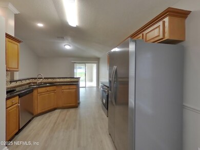 1695 Northglen Cir, Middleburg, FL 32068 - photo 4