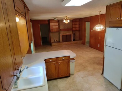 849 Woodcrest Dr, Hurst, TX 76053 - photo 6