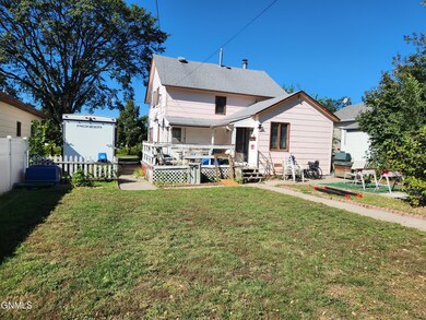 back yard & back of house 509 10th