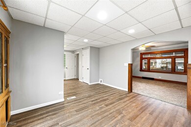 10918 Linnet Ave, Cleveland, OH 44111 - photo 7