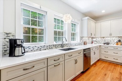 62 Bay Path Ln, Norwell, MA 02061 - photo 4