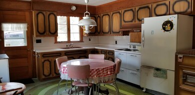 480 Mcgregor Rd, Vanderbilt, MI 49795 - photo 6