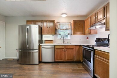 230 Parkside Rd, Linden, VA 22642 - photo 4