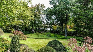 67 Twinbrooke Dr, Holden, MA 01520 - photo 4