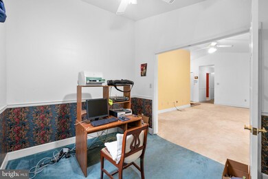 125 Newburg Ave, Catonsville, MD 21228 - photo 6