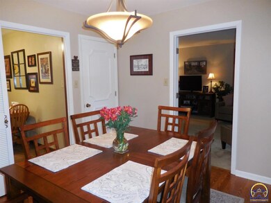 3034 SW Plass Ave, Topeka, KS 66611 - photo 6