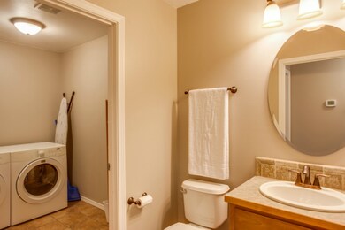 616 S James Ave, East Wenatchee, WA 98802 - photo 6