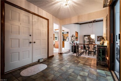 Spacious Foyer