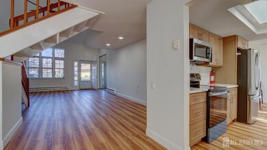 368 Metuchen Dr, Monroe Township, NJ 08831 - photo 6