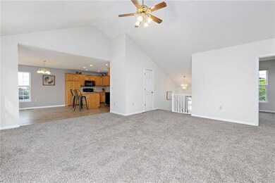 21741 S Race St, Spring Hill, KS 66083 - photo 3