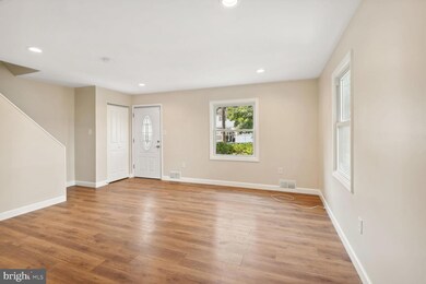 804 Quade St, Oxon Hill, MD 20745 - photo 4