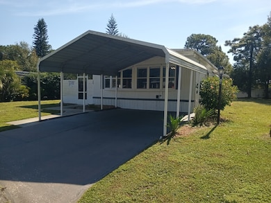 36 Phyllis Dr, Melbourne, FL 32934 - photo 2