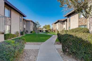03-E Guadalupe Rd 218-003