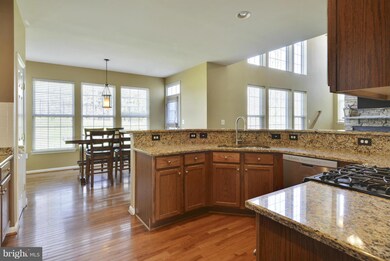 2656 Cast Off Loop, Woodbridge, VA 22191 - photo 7