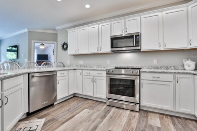 2 Henry David Dr unit 203, Nashua, NH 03062 - photo 5
