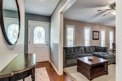 1748 Northridge Dr, Hurst, TX 76054 - photo 5