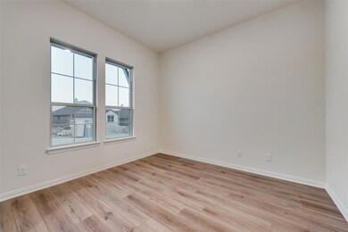 3525 Austin St, Gainesville, TX 76240 - photo 7