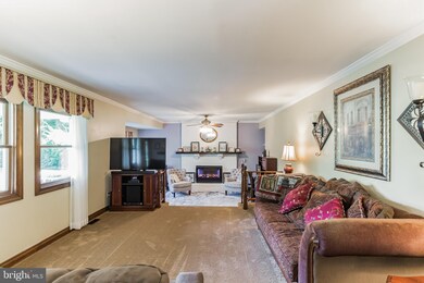 313 Heritage Rd, Sewell, NJ 08080 - photo 6