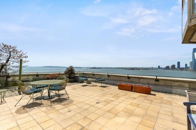 Liberty Terrace unit 9H, New York, NY 10280 - photo 7