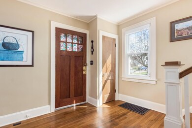 Large Entry with handy Coat Closet