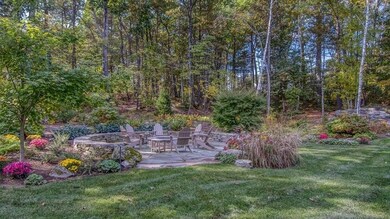 572 Concord St, Carlisle, MA 01741 - photo 4