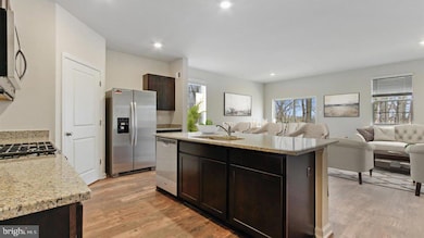 125 Woodford Dr, Stephens City, VA 22655 - photo 4