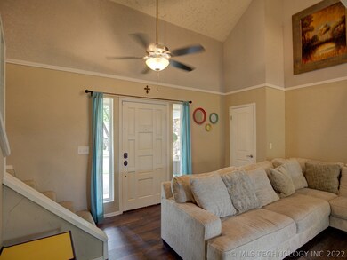 7837 S Park Ave, Broken Arrow, OK 74011 - photo 3