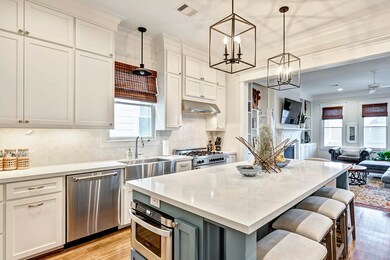 722 Ashland St, Houston, TX 77007 - photo 6