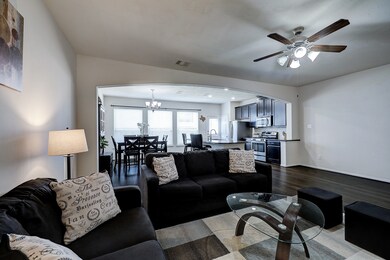 8335 Greys Ln, Houston, TX 77095 - photo 5