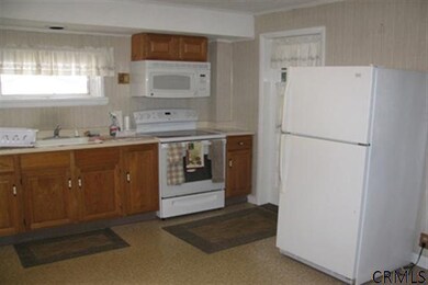 608 Fon Clair St, Johnstown, NY 12095 - photo 7