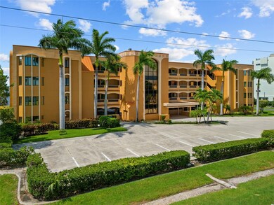 1601 Park Beach Cir unit 114, Punta Gorda, FL 33950 - photo 3