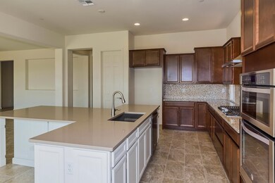 Kitchen (2)