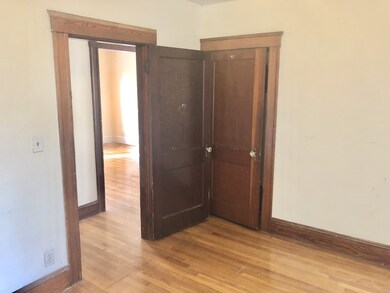 46-48 Chestnut St unit 48, Stoneham, MA 02180 - photo 6