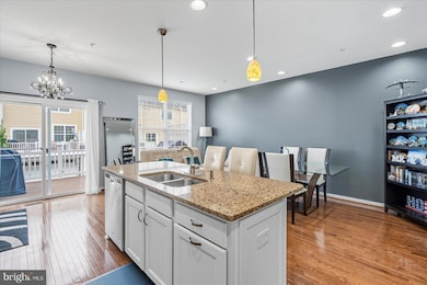 7926 Silver Oak Rd, Hanover, MD 21076 - photo 5