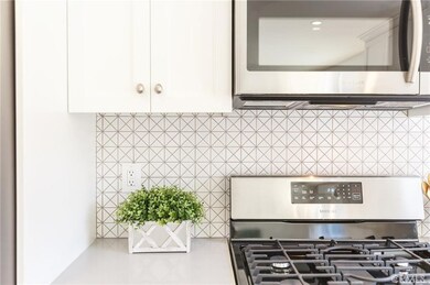 2212 Carnegie Ln unit 3, Redondo Beach, CA 90278 - photo 3