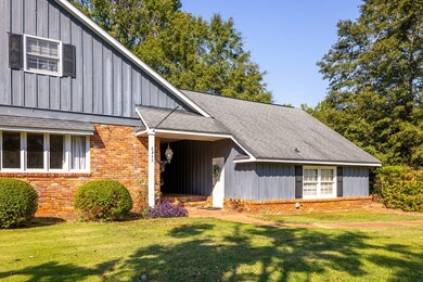 6845 Brewster Dr, Columbus, GA 31904 - photo 4