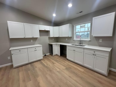 1205 N 1st St, Carbon Hill, AL 35549 - photo 3